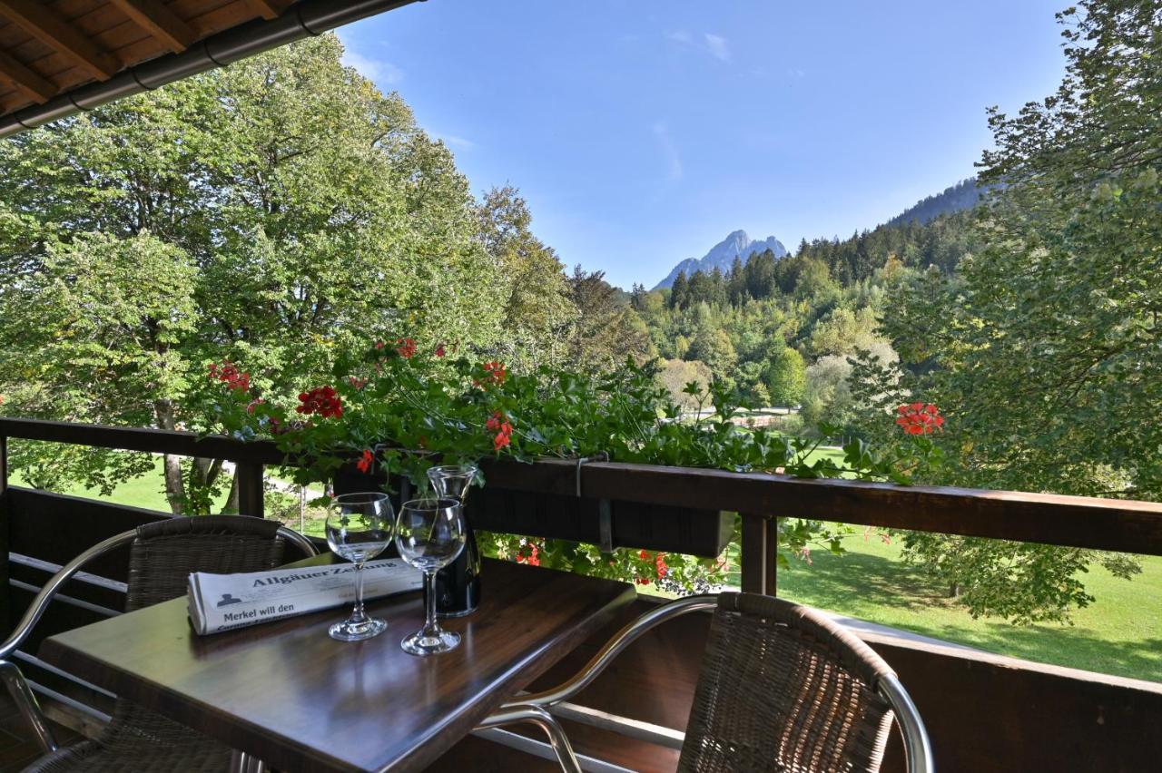 Hotel Ruchti - Zeit Fuer Mich Füssen Εξωτερικό φωτογραφία